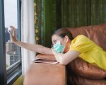 Cara Aman Merawat Keluarga Yang Isolasi Mandiri di Rumah