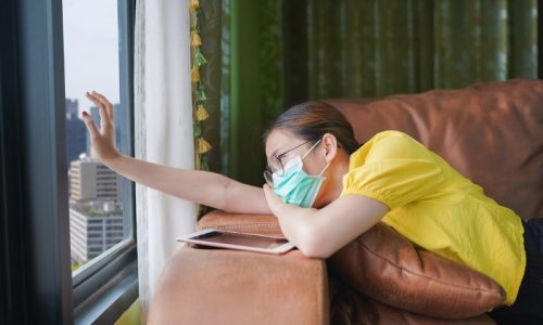 Cara Aman Merawat Keluarga Yang Isolasi Mandiri di Rumah